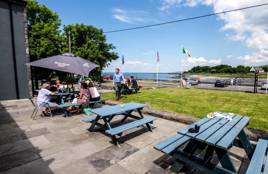 Burren Atlantic Hotel & Holiday Cottages Ballyvaughan Zewnętrze zdjęcie